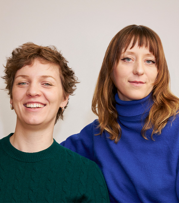 Urnfold regensburg kristina steinhauf katharina scheidig trauerwaren papierurnen nachhaltige Papierurne von urnfold und Goetz